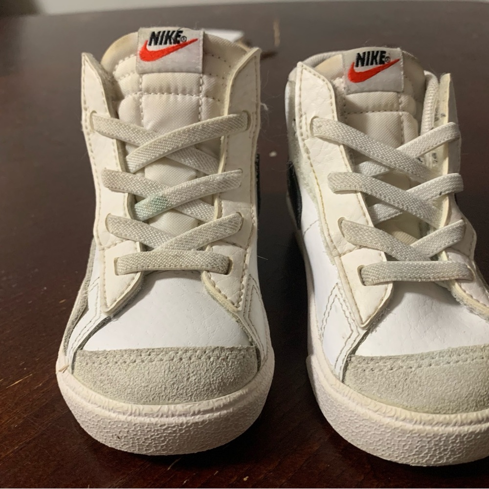 Nike Blazer Mid 77
